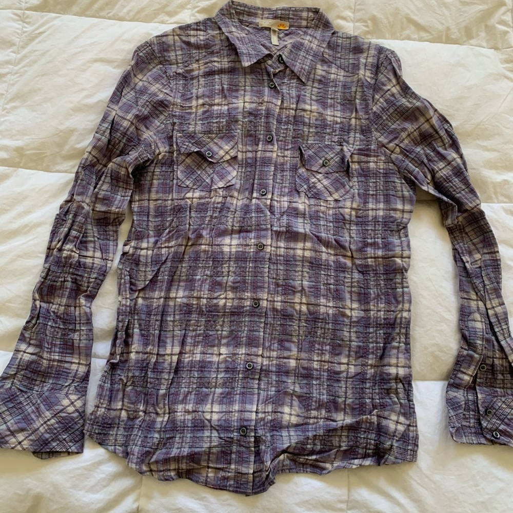 C & C flannel shirt size Medium- Pre- Owned